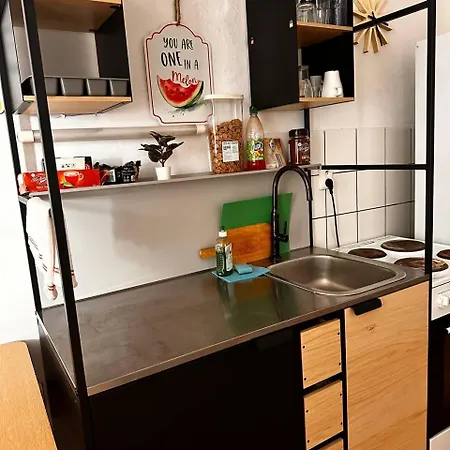 Big Apartmans In The Center 아파트