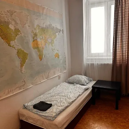 Big Apartmans In The Center Apartment *